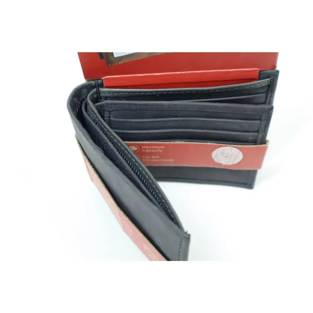 Levi’s Black Extra‎ Capacity Bifold